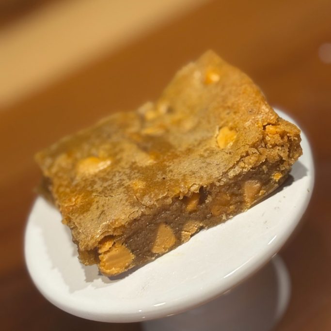 B3 (brown butter butterscotch) Blondie